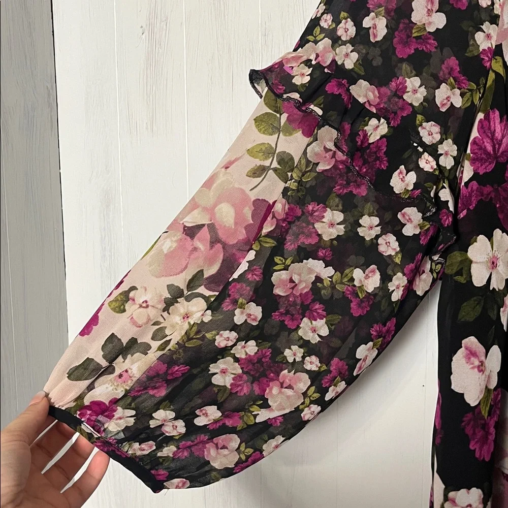 Calvin Klein Floral‎ Black and Pink Ruffle Sleeve Blouse Size 1X - Picture 3 of 8